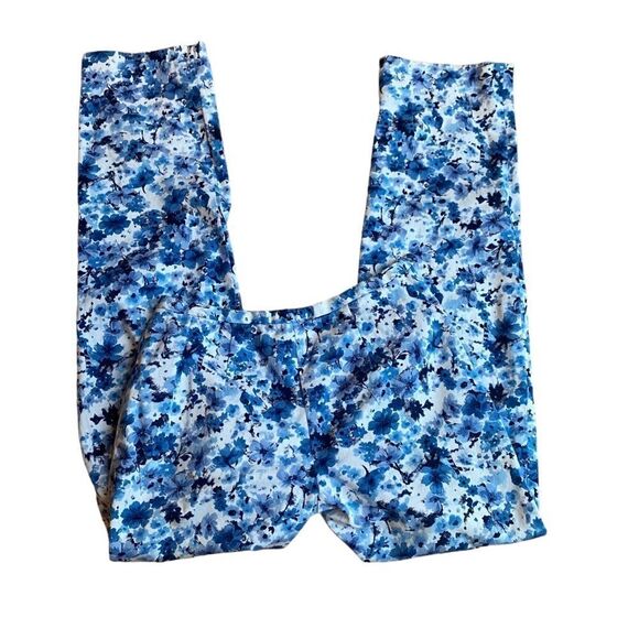 Yvonne Marie Blue Floral Capri Pants Size 6 - Picture 1 of 5